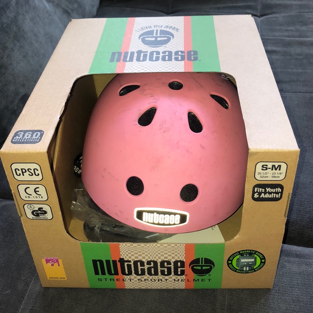 Nutcase street sport helmet size small